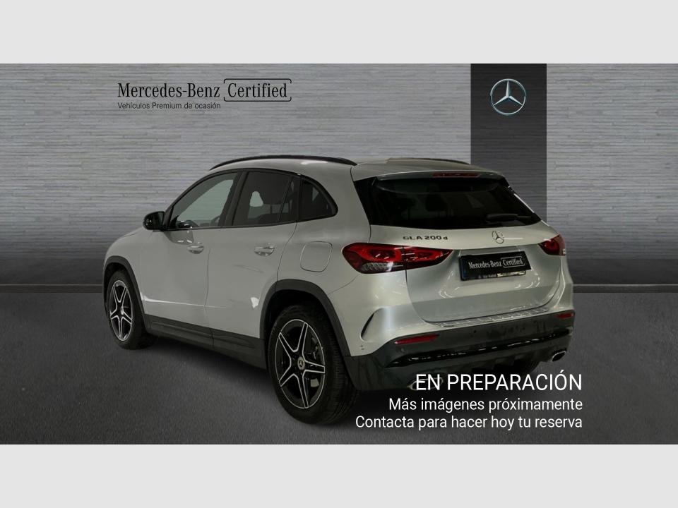 Mercedes Benz GLA
