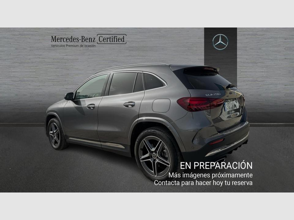 Mercedes Benz GLA