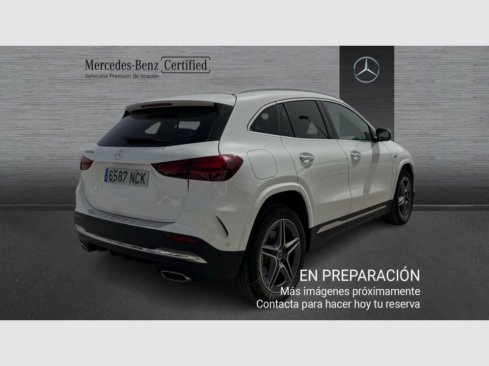 Mercedes Benz GLA