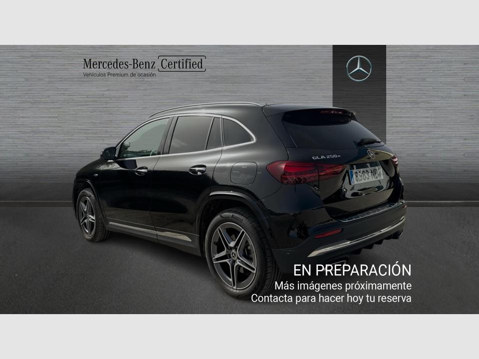 Mercedes Benz GLA