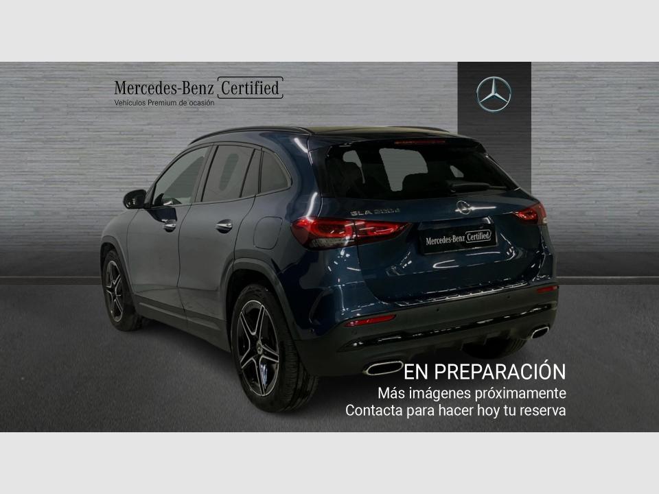 Mercedes Benz GLA