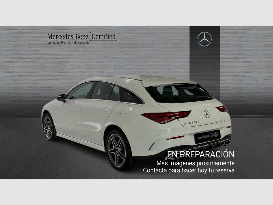 Mercedes Benz CLA
