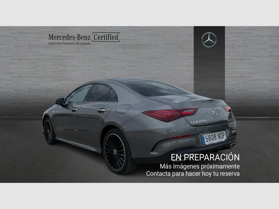 Mercedes Benz CLA