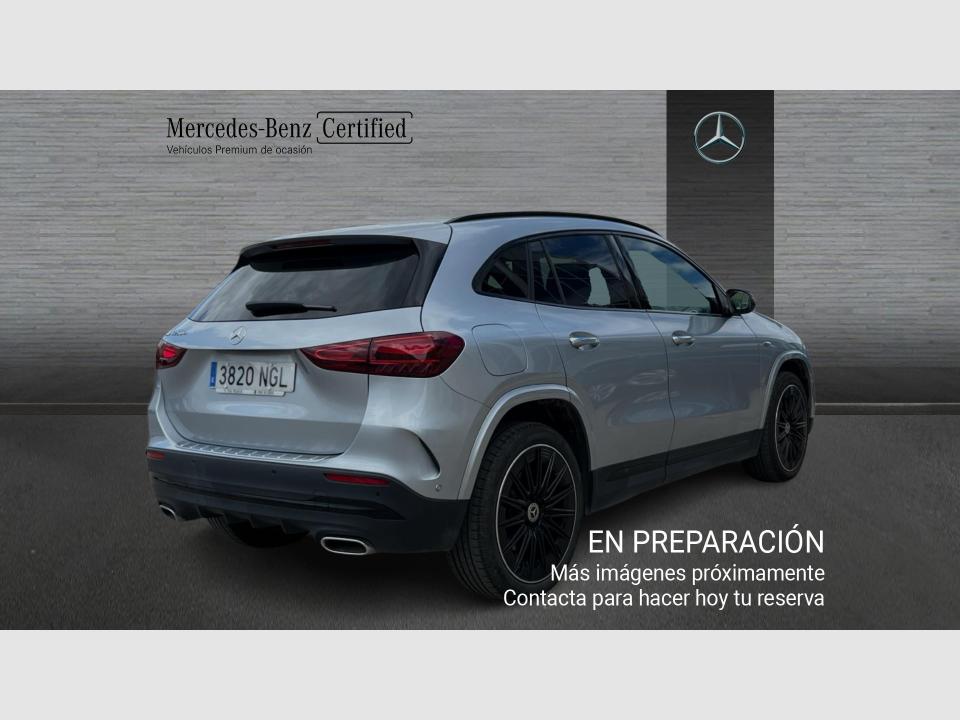 Mercedes Benz GLA