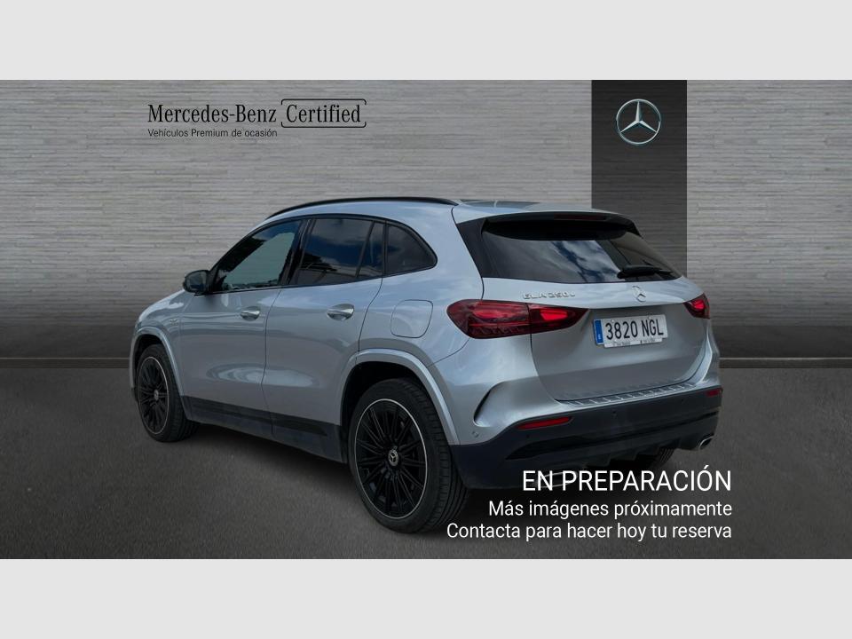 Mercedes Benz GLA