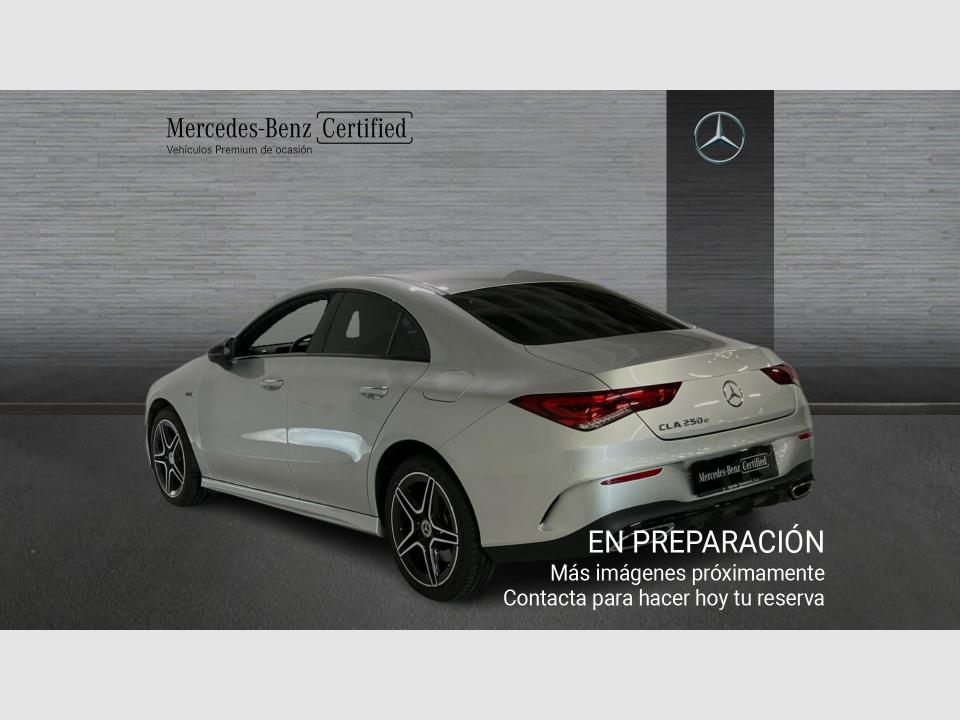 Mercedes Benz CLA