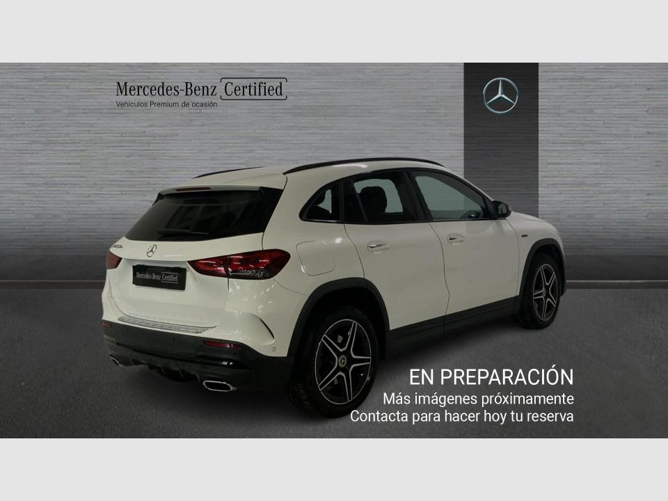 Mercedes Benz GLA