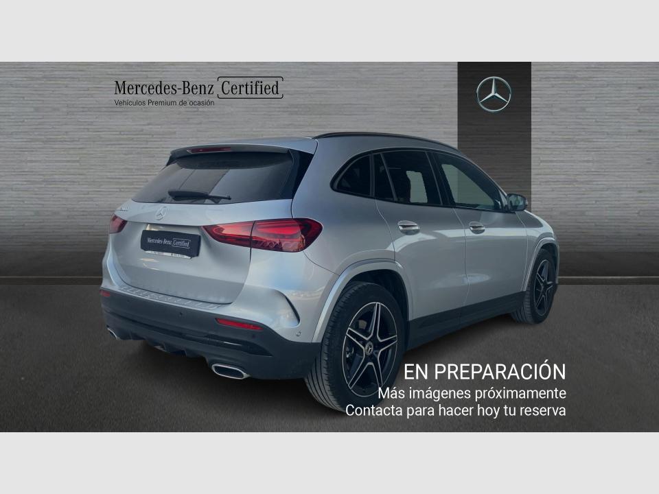Mercedes Benz GLA