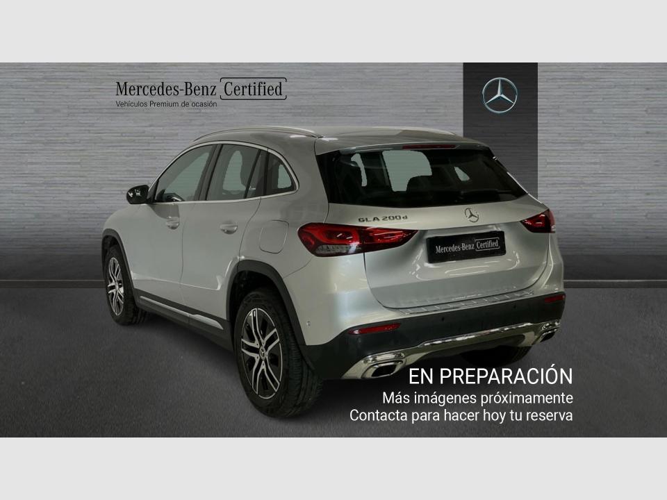 Mercedes Benz GLA