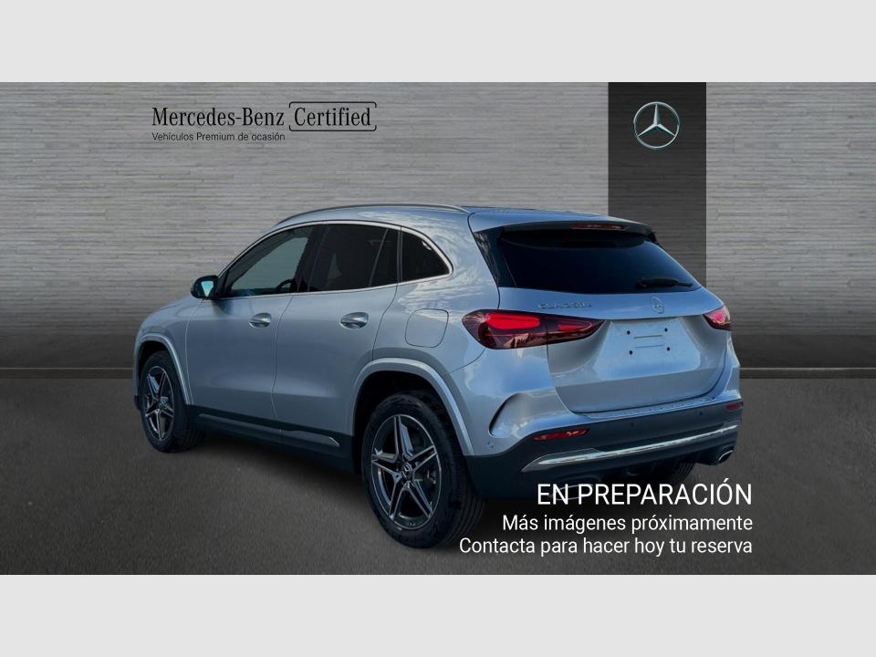 Mercedes Benz GLA