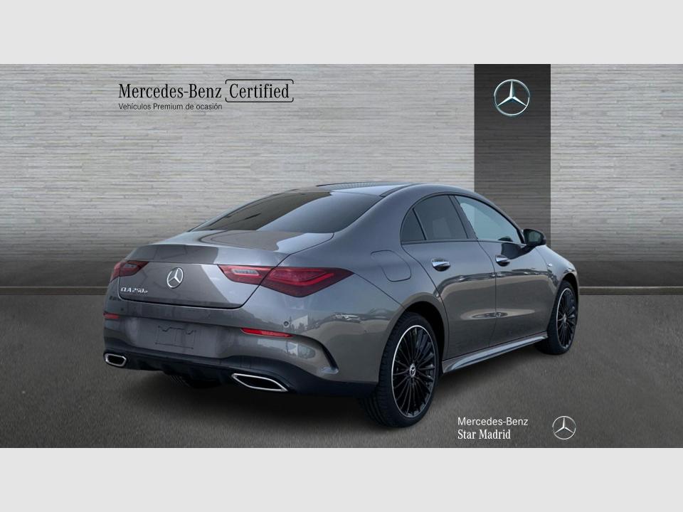 Mercedes Benz CLA