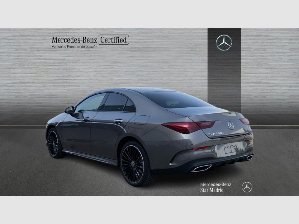 Mercedes Benz CLA