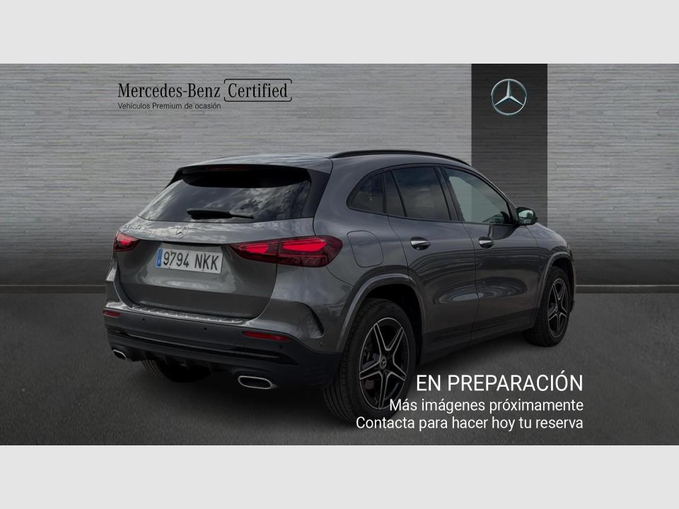 Mercedes Benz GLA