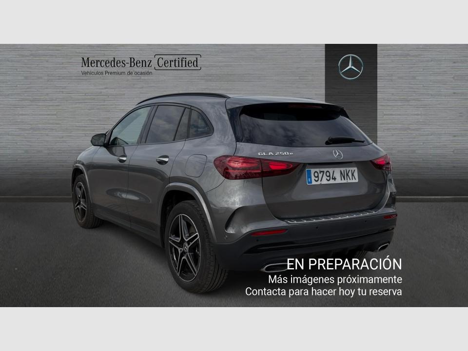 Mercedes Benz GLA