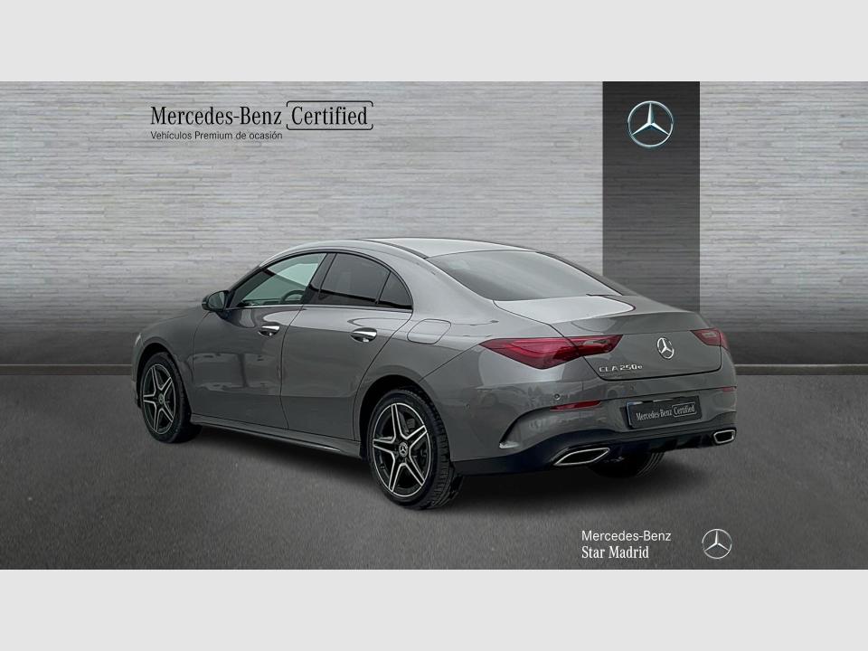 Mercedes Benz CLA