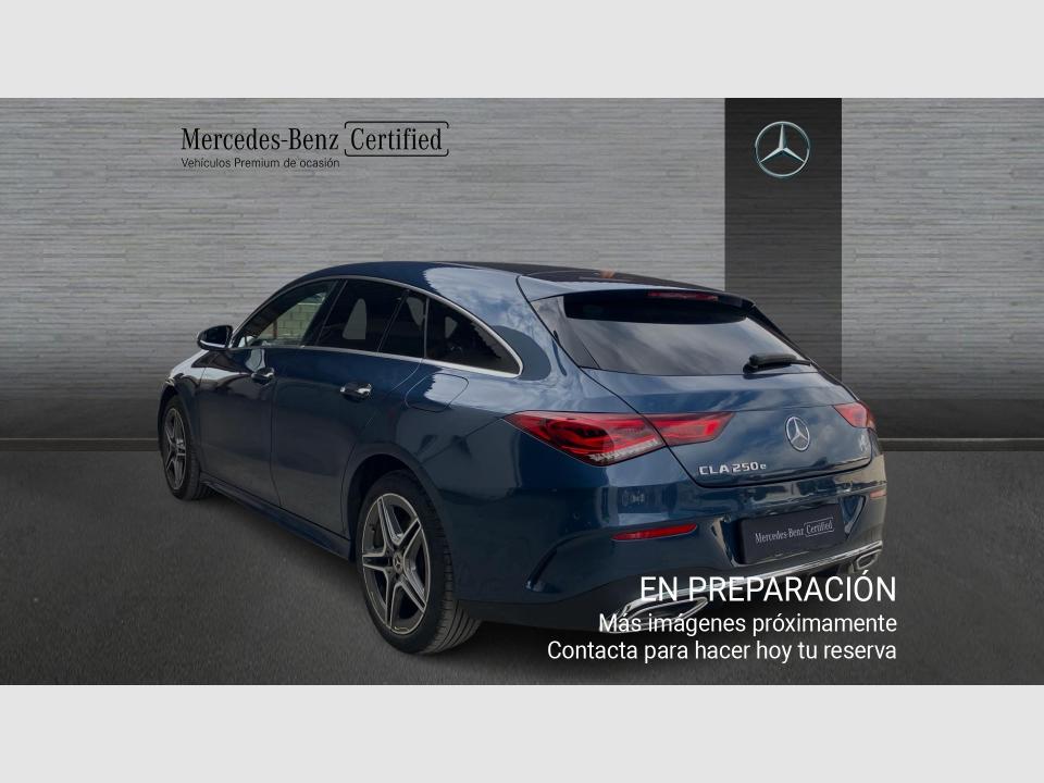 Mercedes Benz CLA