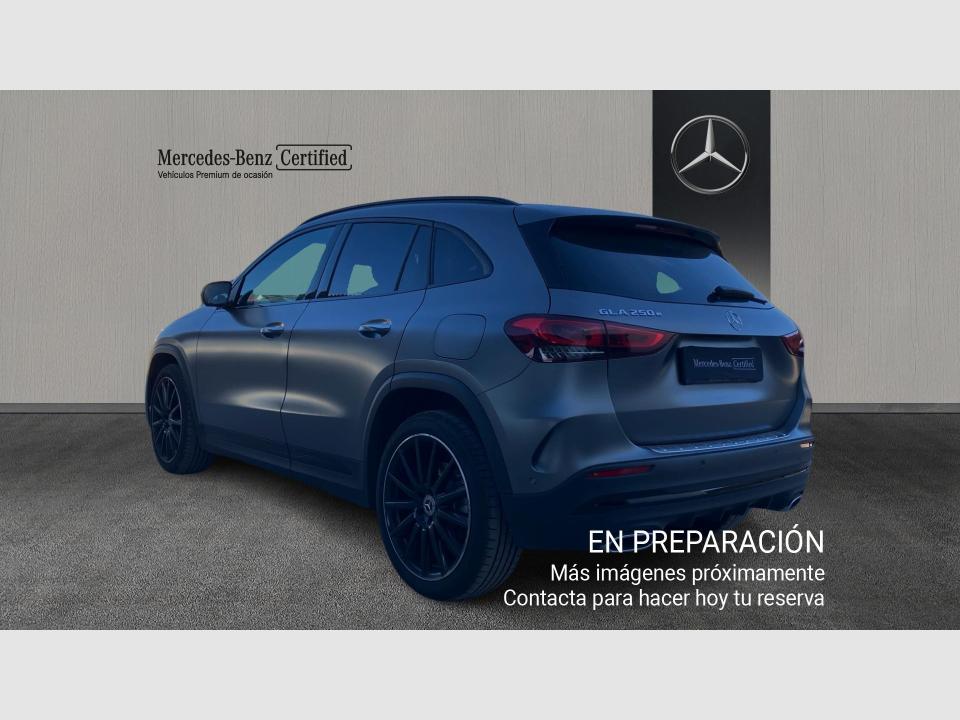 Mercedes Benz