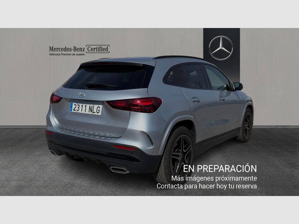 Mercedes Benz GLA