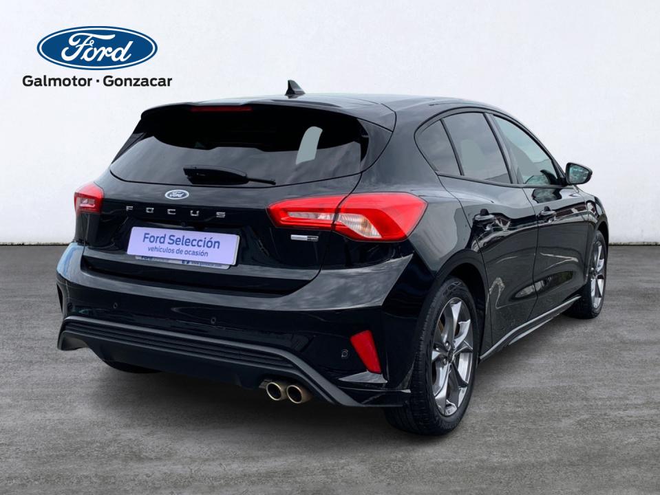 Ford Focus 1.0 Ecoboost MHEV 114kW ST-Line X