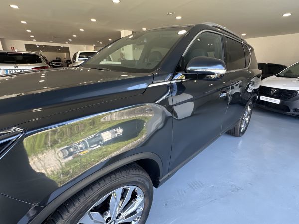 KGM Rexton