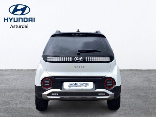 Hyundai Inster 49KWH 85KW (115CV) Tecno