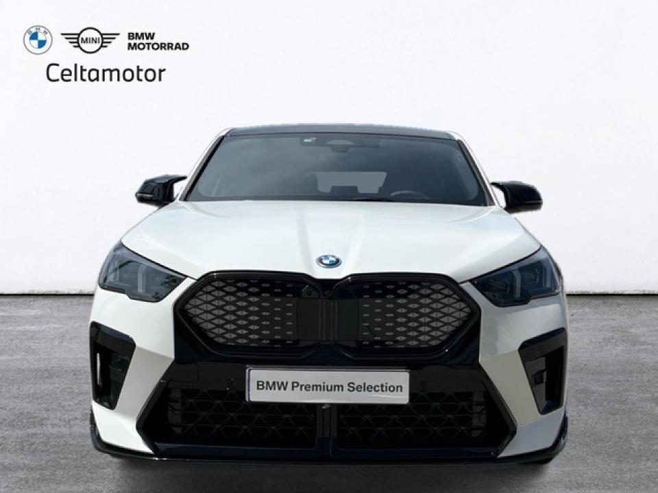 BMW ix2