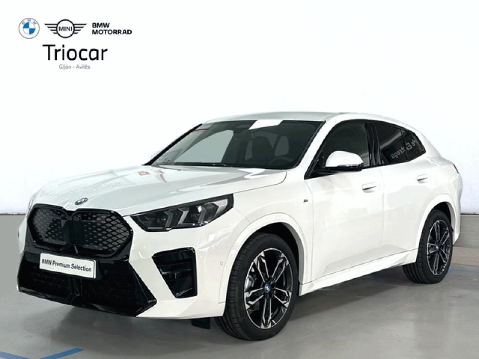 BMW ix2 eDrive20 150 kW (204 CV)
