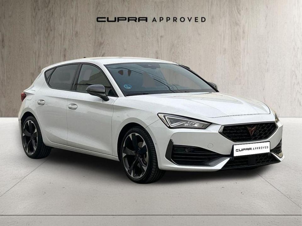 Cupra León