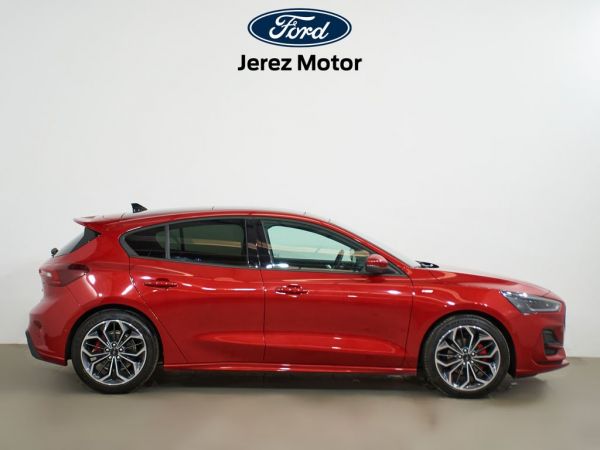Ford Focus 1.0 Ecoboost MHEV ST-Line X 125