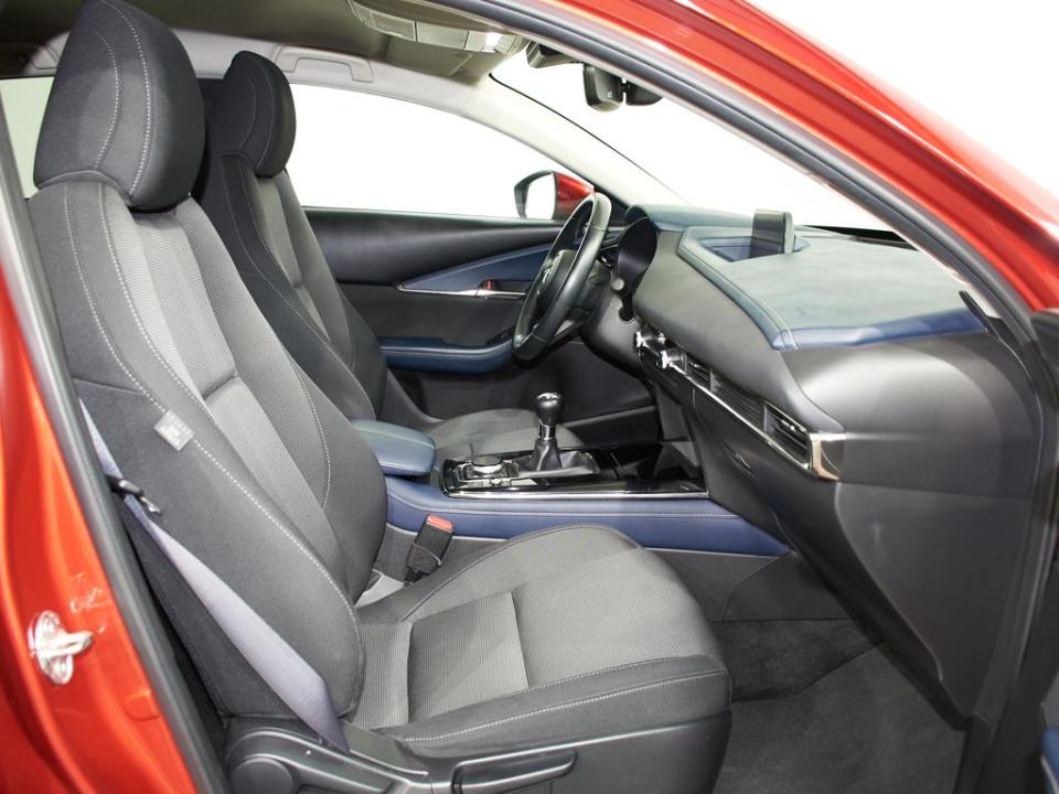 Mazda CX-30 2.0 Skyactiv-G Zenith Safety 2WD 90kW
