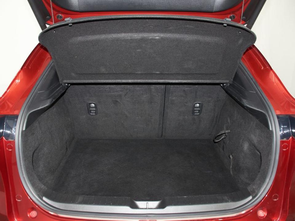 Mazda CX-30 2.0 Skyactiv-G Zenith Safety 2WD 90kW