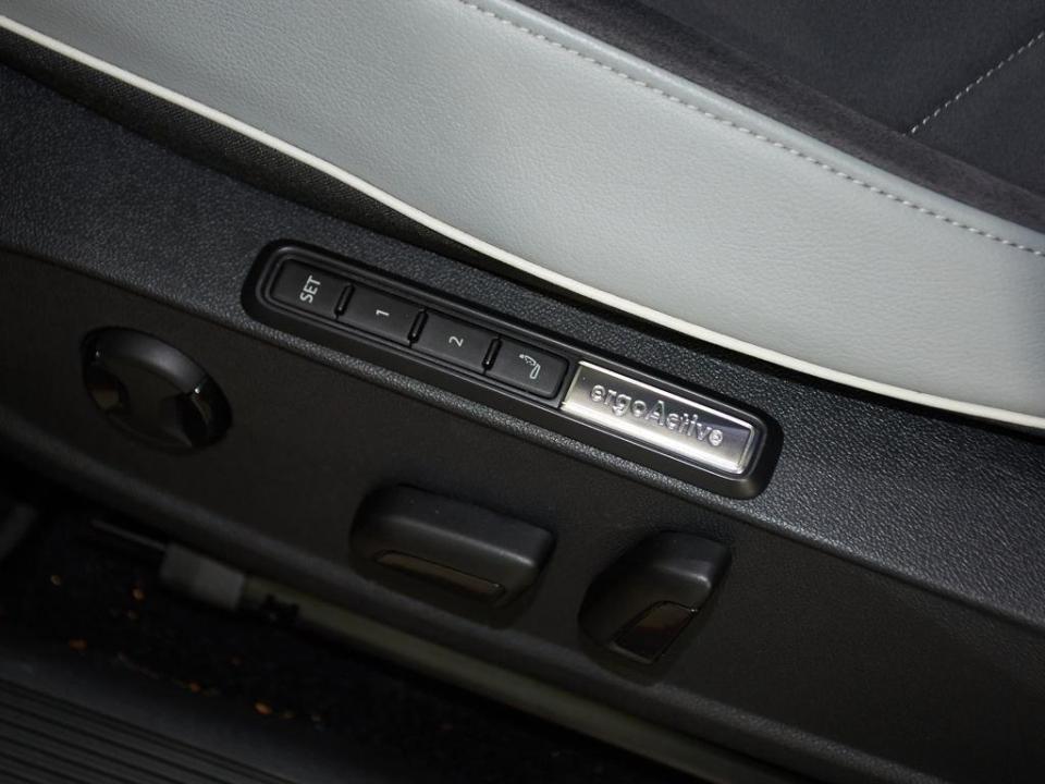 imagen swiper vehículo 28