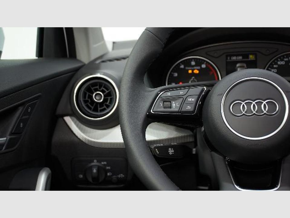 Audi Q2 Advanced 30 TFSI 81 kW (110 CV)