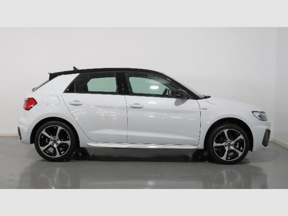 Audi A1 Sportback Adrenalin edition 30 TFSI 81 kW (110 CV)