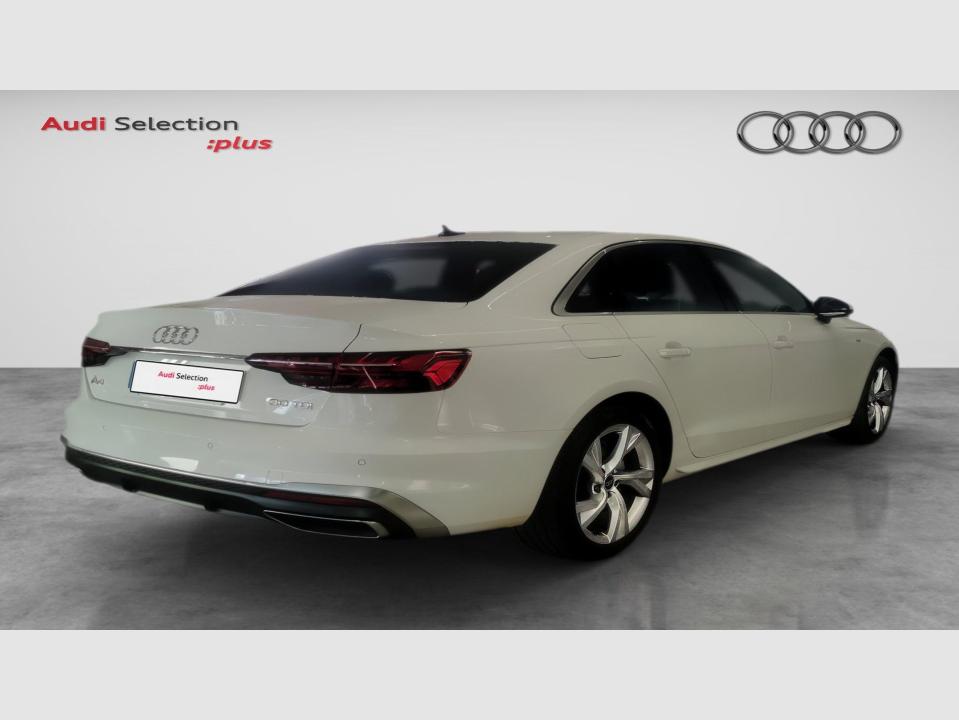 Audi A4 S line 30 TDI 100 kW (136 CV) S tronic