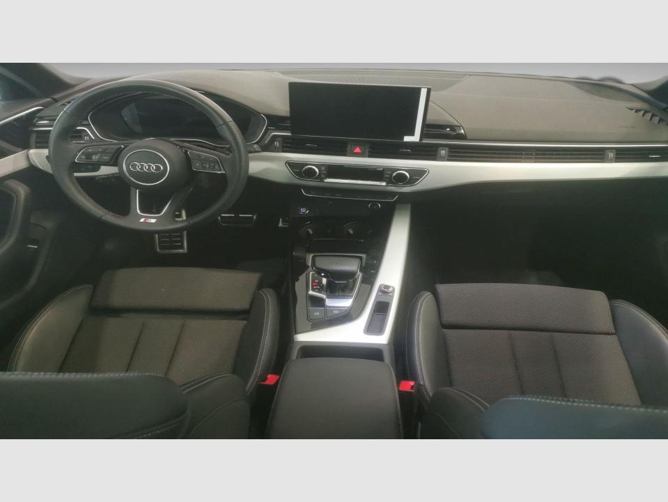 Audi A4 S line 30 TDI 100 kW (136 CV) S tronic