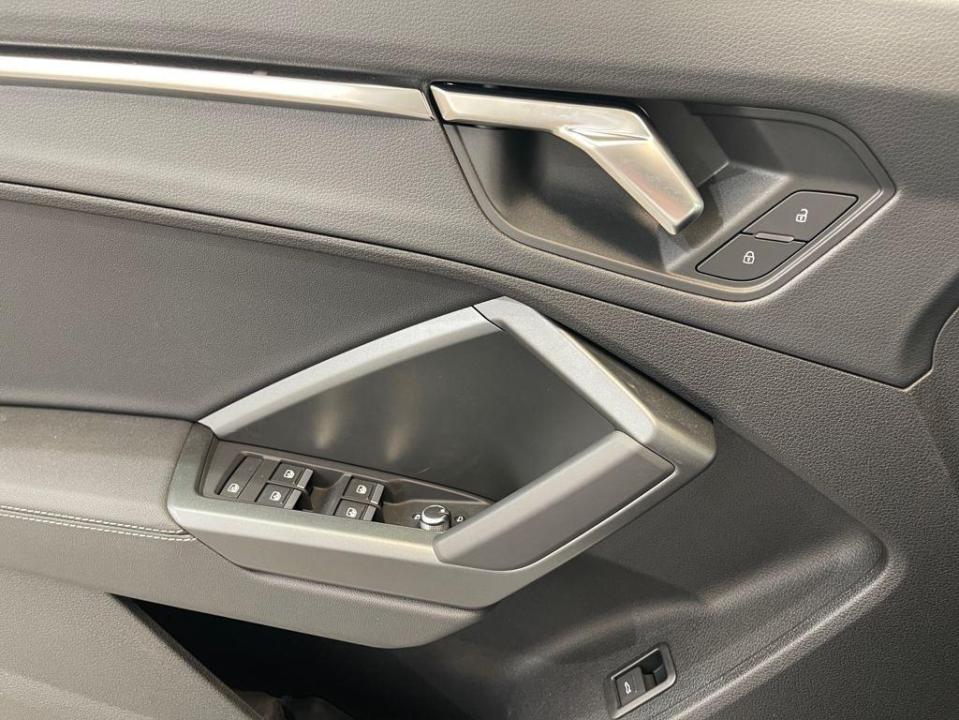 Audi Q3 S line 35 TFSI 110 kW (150 CV) S tronic