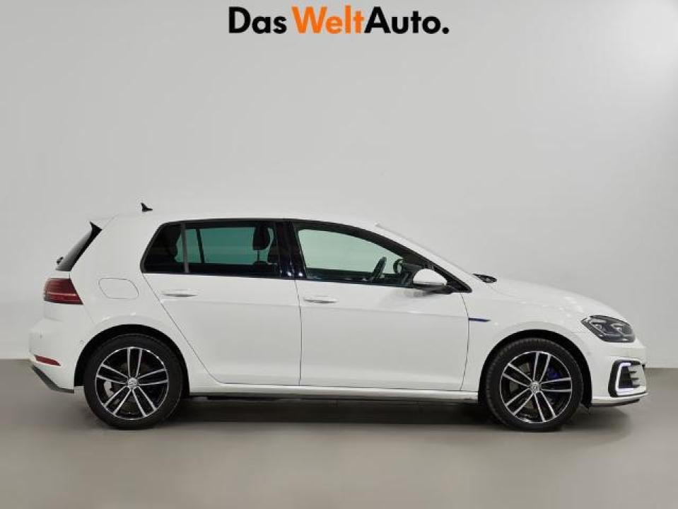 Volkswagen Golf GTE 1.4 TSI e-Power 150 kW (204 CV) DSG