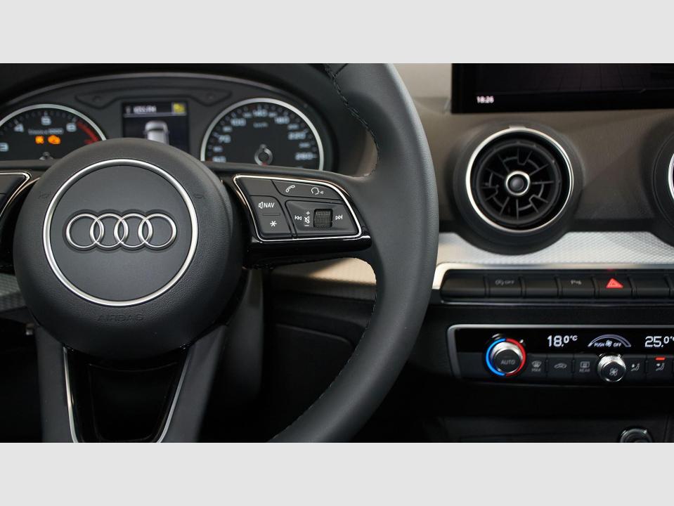 Audi Q2 Advanced 30 TFSI 81 kW (110 CV)