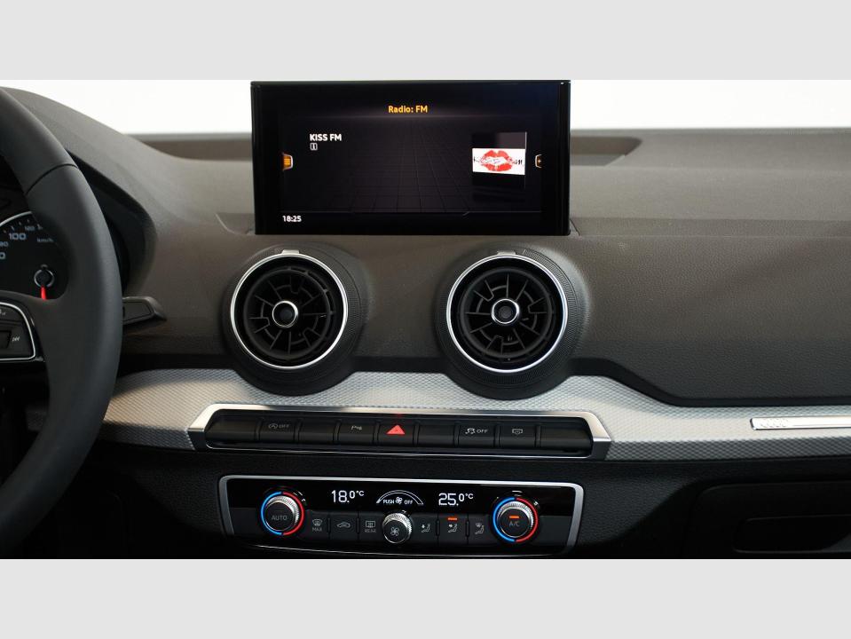 Audi Q2 Advanced 30 TFSI 81 kW (110 CV)