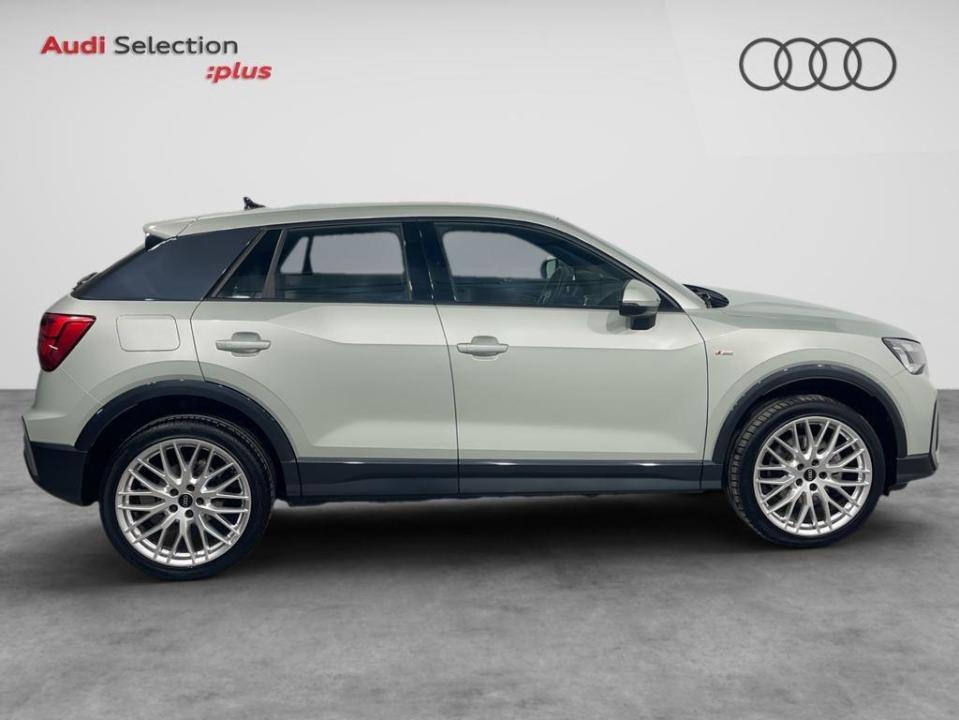 Audi Q2 Adrenalin 30 TDI 85 kW (116 CV) S tronic