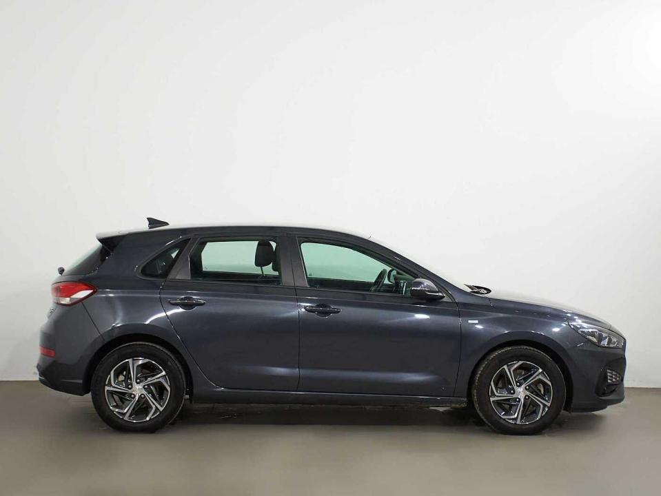 Hyundai i30 1.0 TGDI Klass LR 48V 120