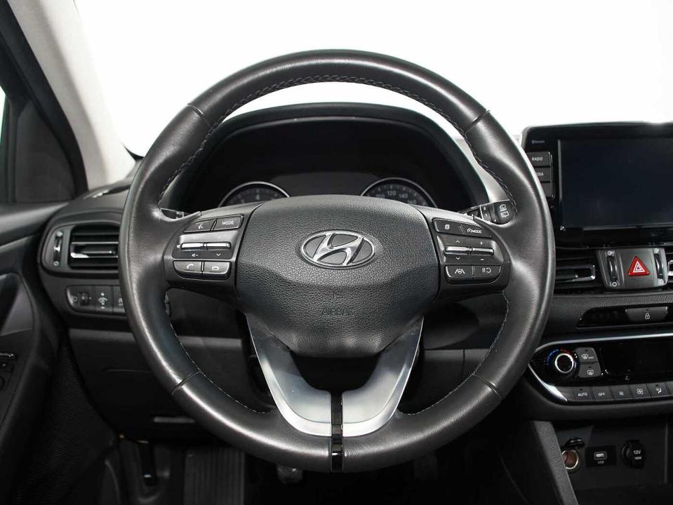 Hyundai i30 1.0 TGDI Klass LR 48V 120