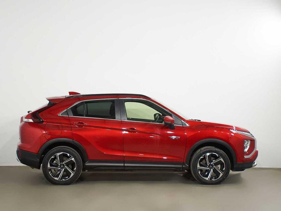 Mitsubishi Eclipse Cross PHEV Kaiteki 4WD