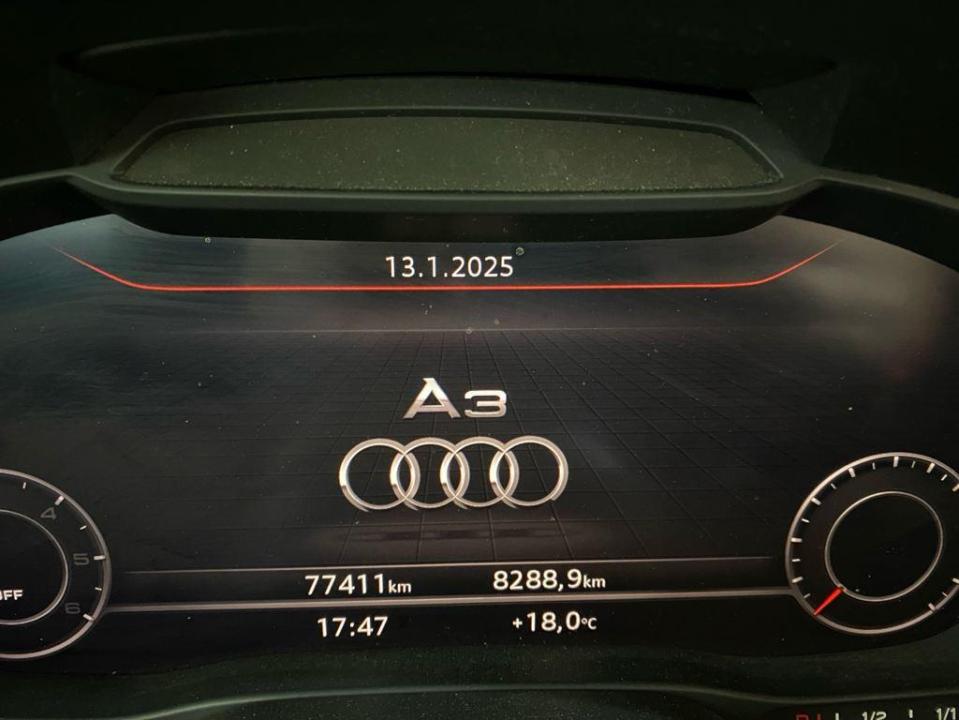 Audi A3 Sedan S line 30 TDI 85 kW (116 CV)