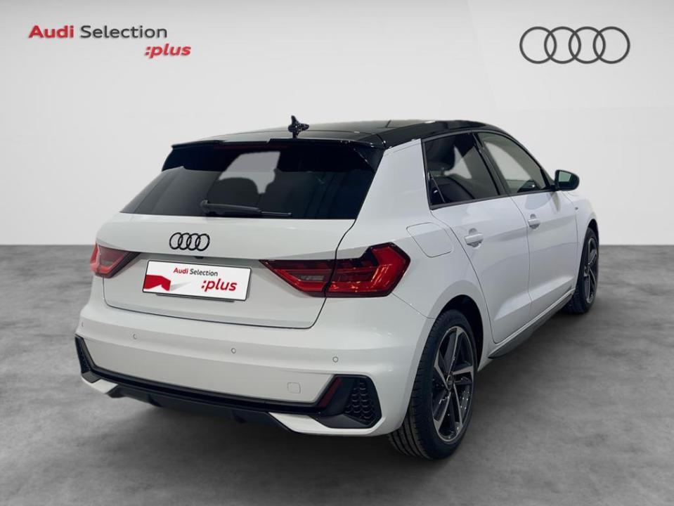 Audi A1 Sportback Adrenalin Black edition 30 TFSI 85 kW (116 CV) S tronic