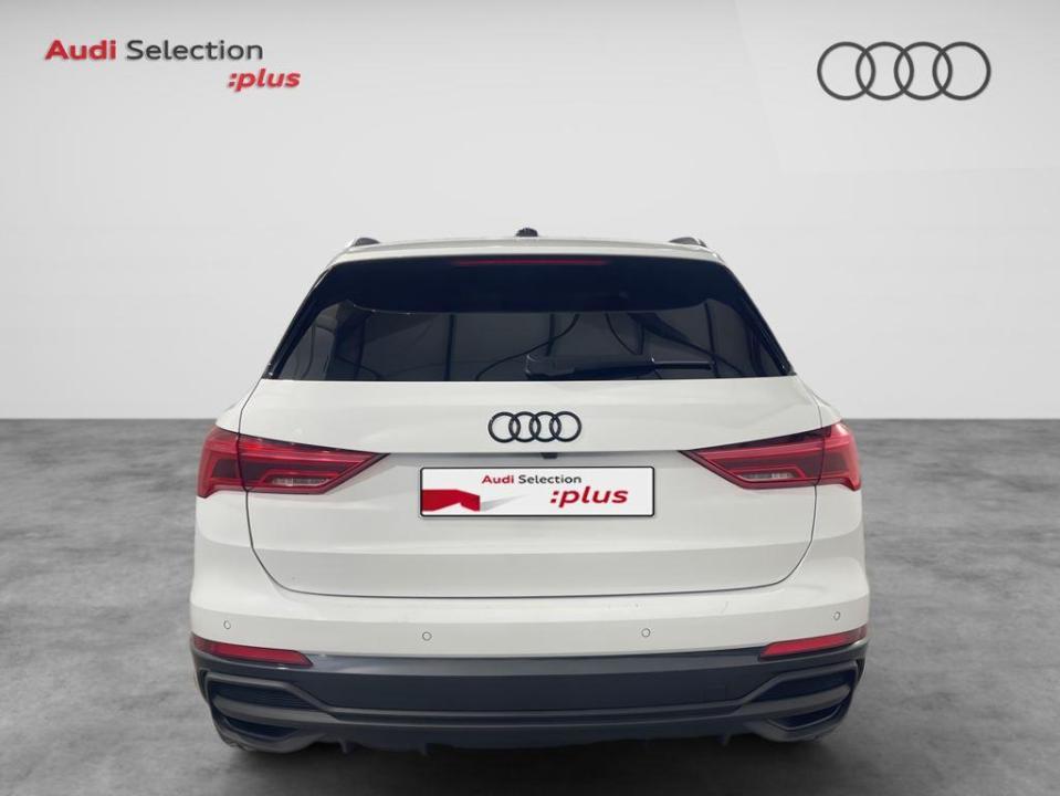 Audi Q3 Black line 35 TDI 110 kW (150 CV) S tronic
