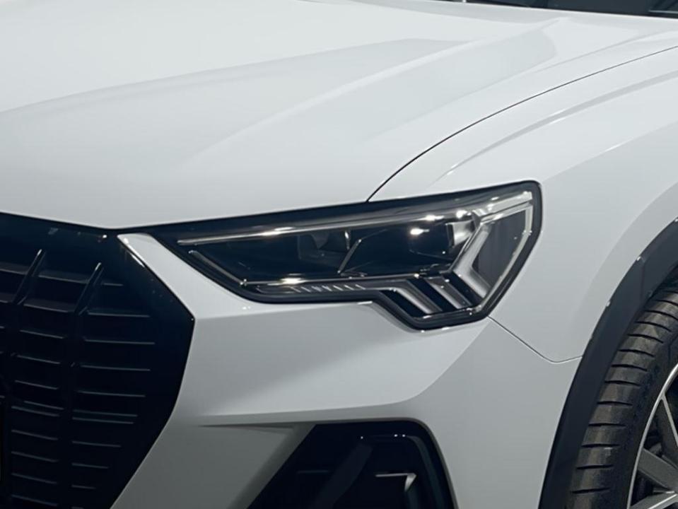 Audi Q3 Black line 35 TDI 110 kW (150 CV) S tronic