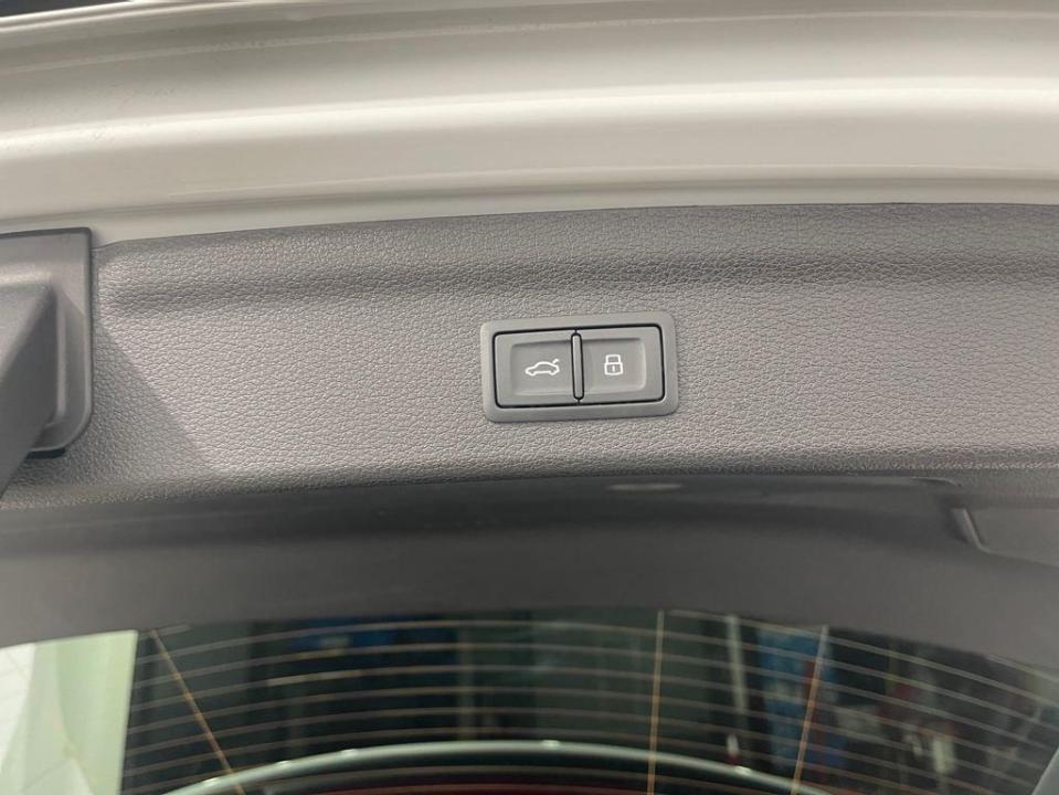 Audi Q3 Black line 35 TDI 110 kW (150 CV) S tronic
