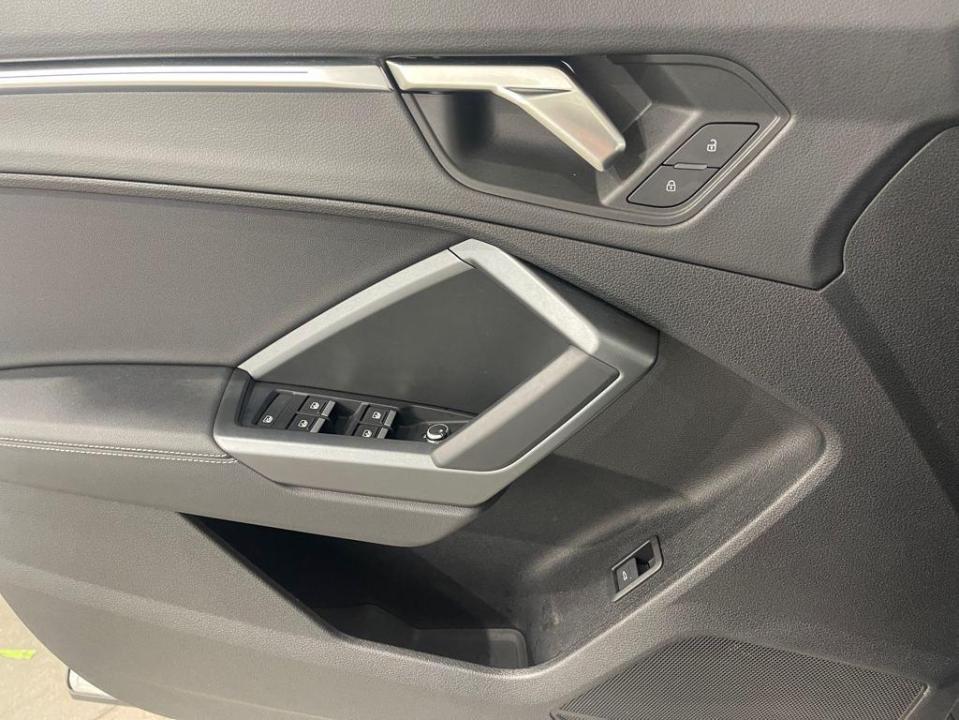 Audi Q3 Black line 35 TDI 110 kW (150 CV) S tronic